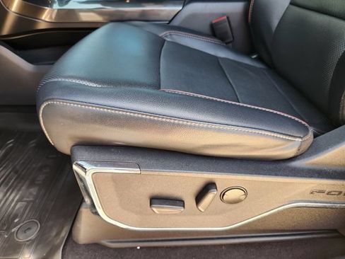 Used 2023 Ford F150 Lariat AWD/4WD image 32