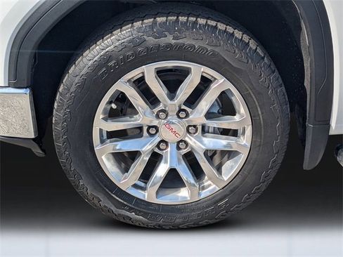 Used 2022 GMC Sierra 1500 SLT w/ SLT Premium Package image 10