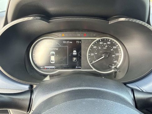New 2025 Nissan Versa SV w/ Trunk Package FWD image 21
