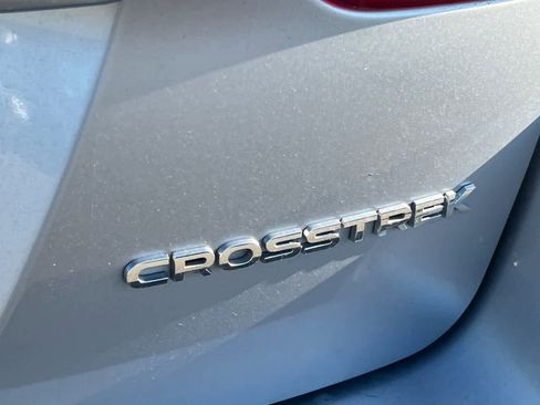 Used 2021 Subaru Crosstrek 2.0i Premium AWD/4WD image 21