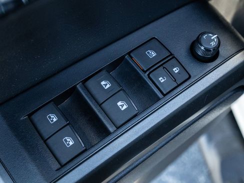 Used 2023 Toyota Tacoma TRD Sport image 23