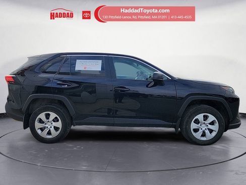 Certified 2022 Toyota RAV4 LE image 6