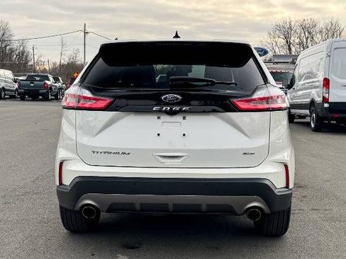 Certified 2022 Ford Edge Titanium image 4