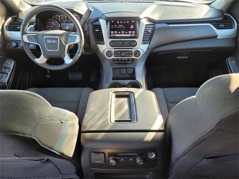 Used 2016 GMC Yukon XL SLE w/ HD Trailering Package image 12