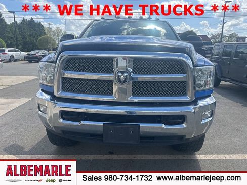 Used 2018 RAM 2500 Big Horn w/ Harvest Edition image 2