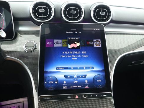 Used 2022 Mercedes-Benz C 300 Sedan image 15