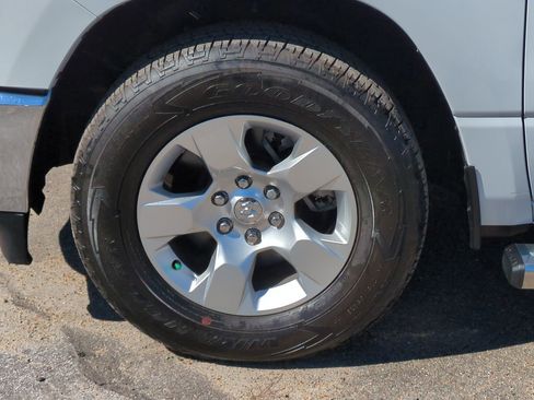 Used 2022 RAM 1500 Big Horn image 11