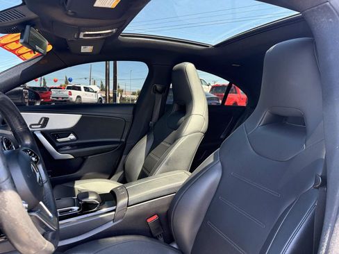 Used 2020 Mercedes-Benz CLA 250 image 10