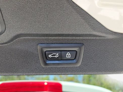 Used 2017 BMW X5 xDrive35d AWD/4WD image 17