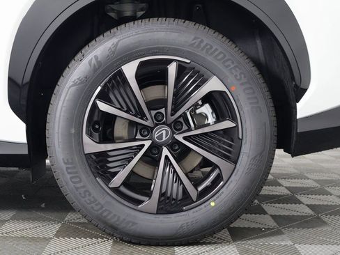 New 2026 Lexus RZ 350e image 10