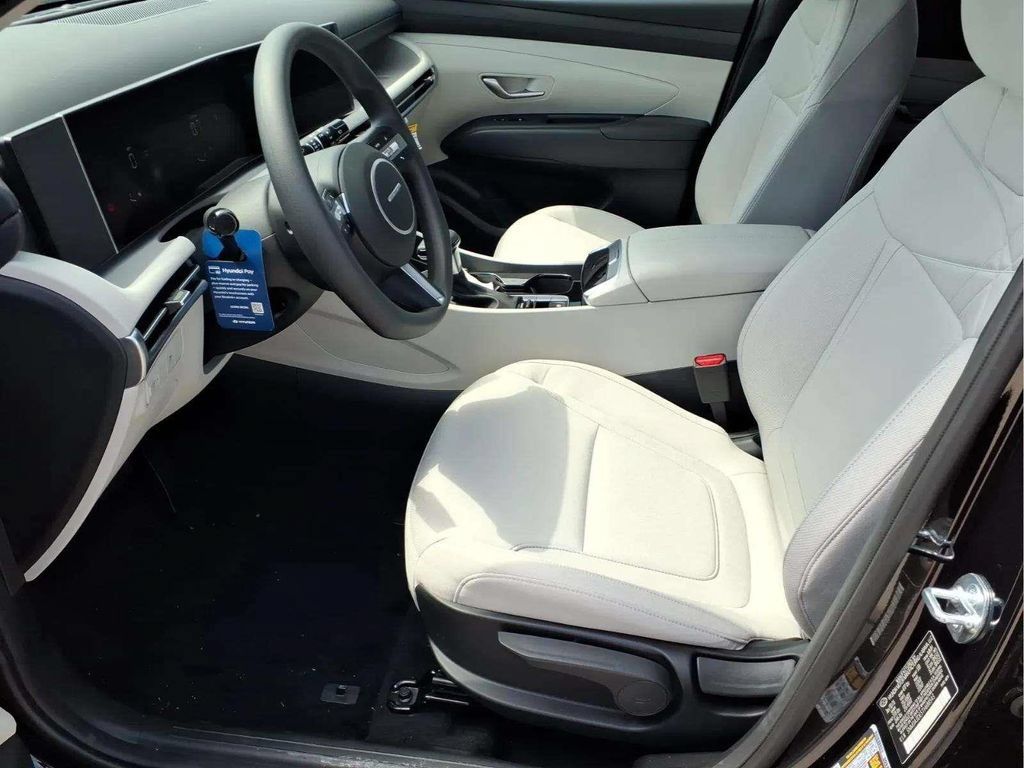New 2026 Hyundai Tucson SE FWD image 14