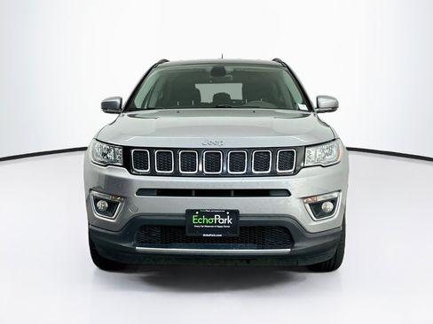 Used 2018 Jeep Compass Limited w/ Navigation Group AWD/4WD image 2