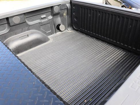 Used 2018 Chevrolet Silverado 1500 LT w/ All Star Edition image 39