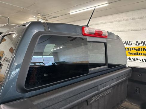 Used 2018 Chevrolet Colorado ZR2 image 92