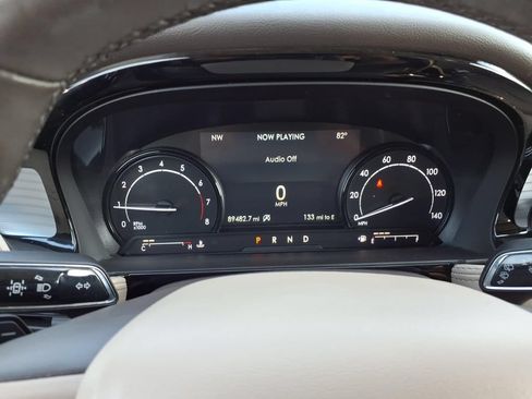 Used 2021 Lincoln Corsair FWD w/ Equipment Group 101A image 7