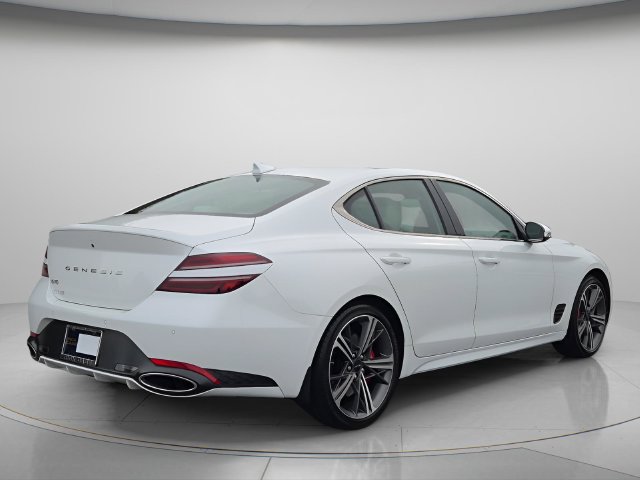 Used 2025 Genesis G70 2.5T w/ Sport Prestige Package RWD image 7