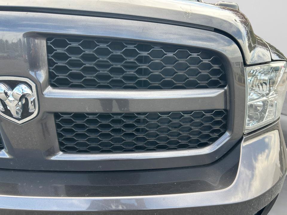 Used 2017 RAM 1500 Express AWD/4WD image 30
