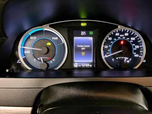 Used 2017 Toyota Camry XLE image 25