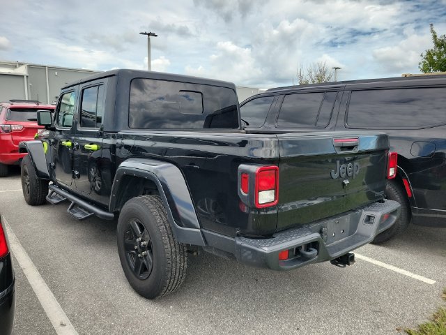Used 2021 Jeep Gladiator Sport AWD/4WD image 3
