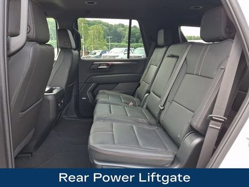Used 2025 Chevrolet Tahoe RST w/ Comfort Package AWD/4WD image 18