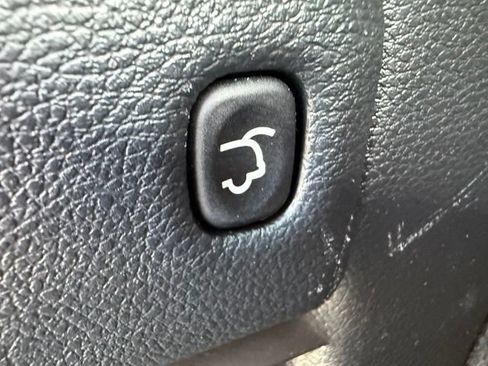 Used 2020 Jeep Grand Cherokee Altitude AWD/4WD image 38