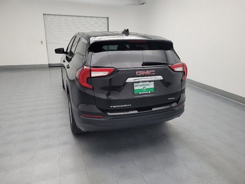 Used 2022 GMC Terrain SLE AWD/4WD image 6