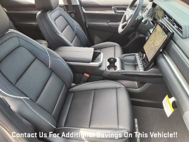 New 2027 GMC Terrain Denali w/ LPO, Black Badging Package AWD/4WD image 10