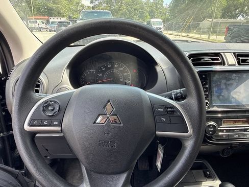 Used 2024 Mitsubishi Mirage ES FWD image 3
