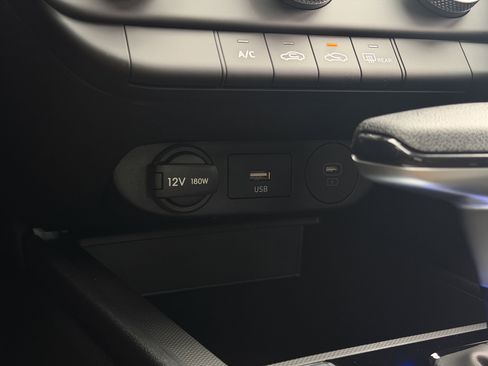 New 2026 Hyundai Elantra SE FWD image 33