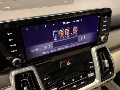 Used 2021 Kia Sorento SX AWD/4WD image 13