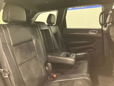 Used 2018 Jeep Grand Cherokee Altitude image 23