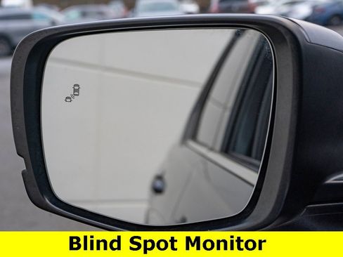 Used 2024 Honda Pilot Touring image 17