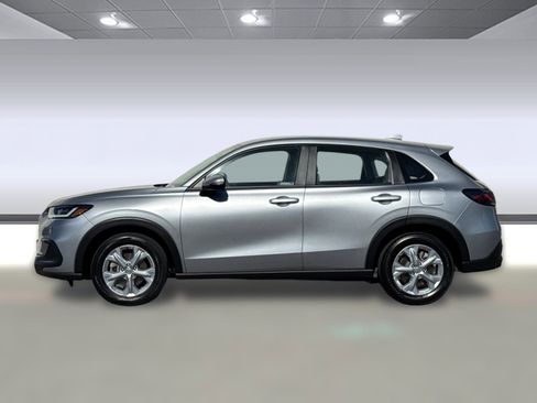 Used 2023 Honda HR-V LX image 2