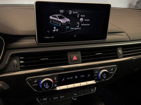 Used 2019 Audi S4 Premium Plus w/ Premium Plus Package image 8