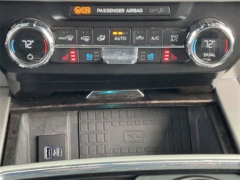 Used 2022 Ford F250 Lariat w/ Tremor Off-Road Package image 22