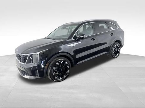 Certified 2025 Kia Sorento SX FWD image 5