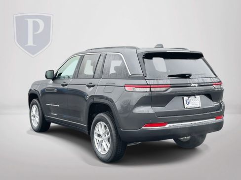 New 2025 Jeep Grand Cherokee Laredo X w/ Luxury Tech Group I image 6