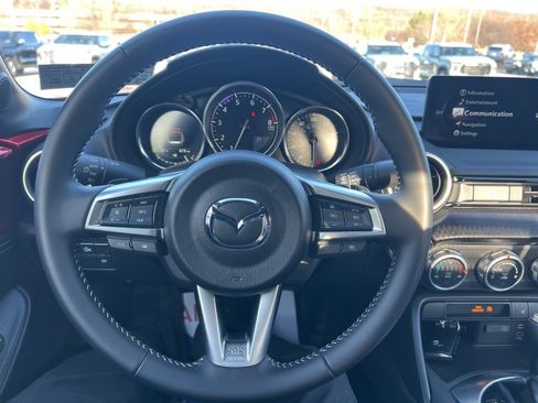 Used 2024 MAZDA MX-5 Miata Grand Touring w/ Appearance Package image 33