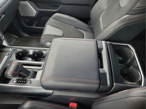 Used 2025 Ford F150 Raptor AWD/4WD image 20