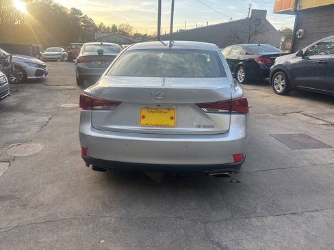 Used 2018 Lexus IS 300 Base 4dr Sedan w/ Premium Package image 5