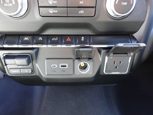 Used 2024 GMC Sierra 1500 Pro w/ Graphite Edition AWD/4WD image 43
