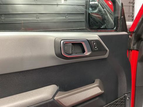 Used 2023 Ford Bronco Black Diamond image 11