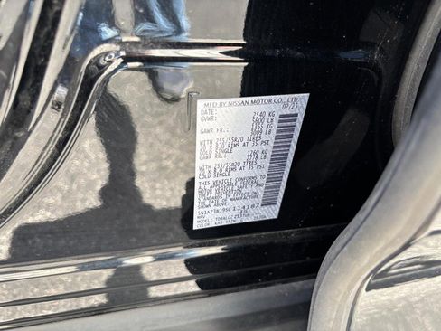 Used 2025 Nissan Murano SV FWD image 22