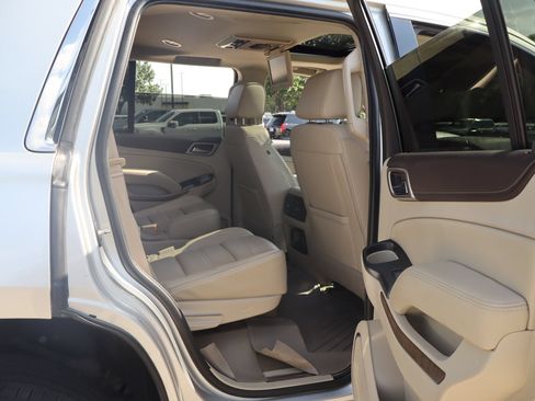 Used 2020 GMC Yukon Denali AWD/4WD image 32