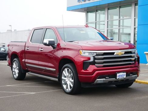 Used 2024 Chevrolet Silverado 1500 High Country image 23