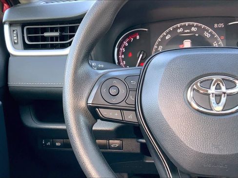 Used 2024 Toyota RAV4 XLE w/ Convenience Package FWD image 24