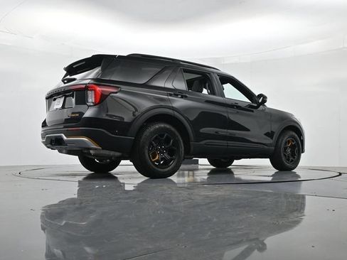 Certified 2026 Ford Explorer Tremor w/ Tremor Ultimate Package AWD/4WD image 36