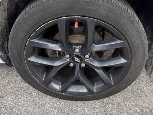 Used 2019 Dodge Challenger GT w/ Blacktop Package RWD image 11