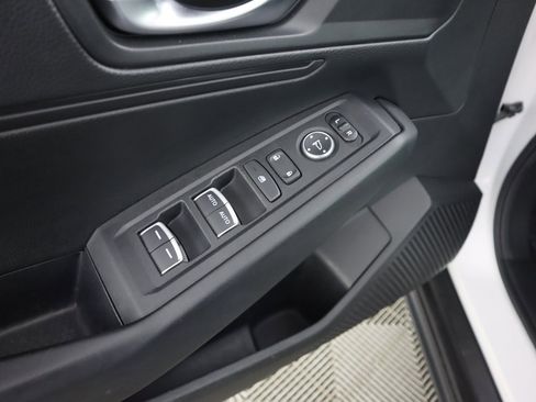 Used 2025 Honda Accord LX image 33