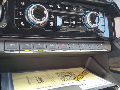 New 2026 GMC Sierra 1500 AT4X image 25